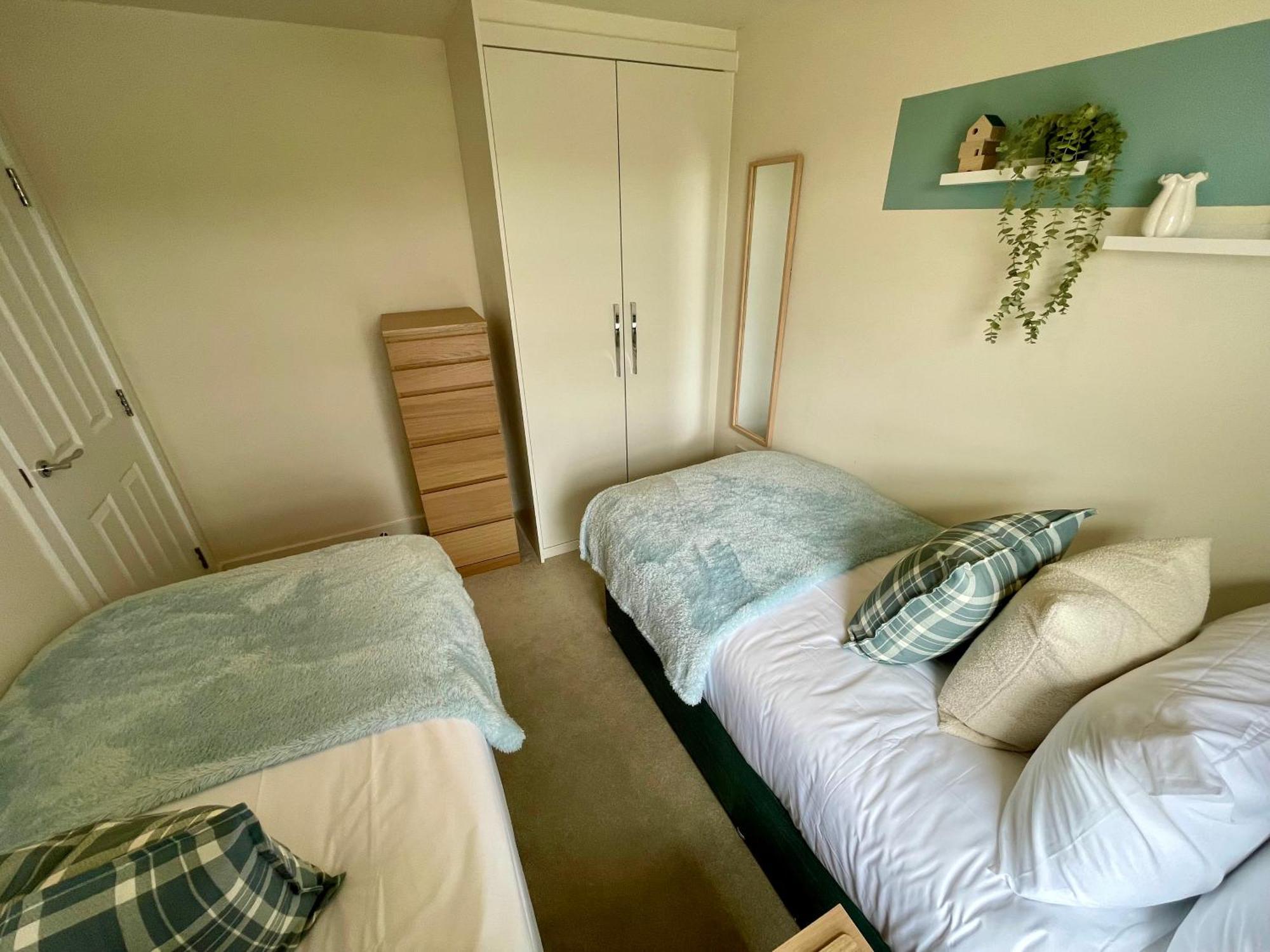 3-Bedroom Luxury Stay With Free Parking Market Harborough Εξωτερικό φωτογραφία