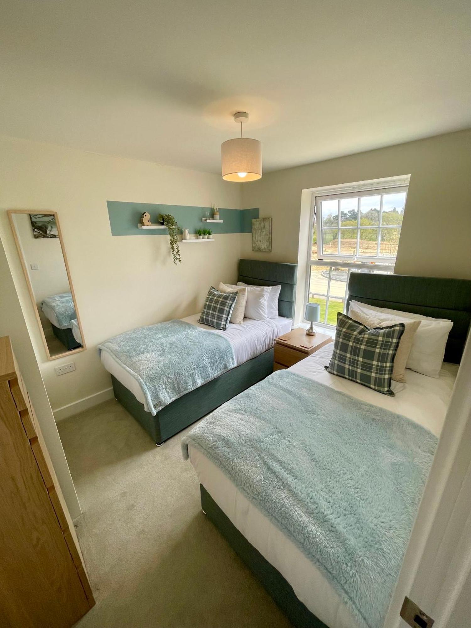 3-Bedroom Luxury Stay With Free Parking Market Harborough Εξωτερικό φωτογραφία