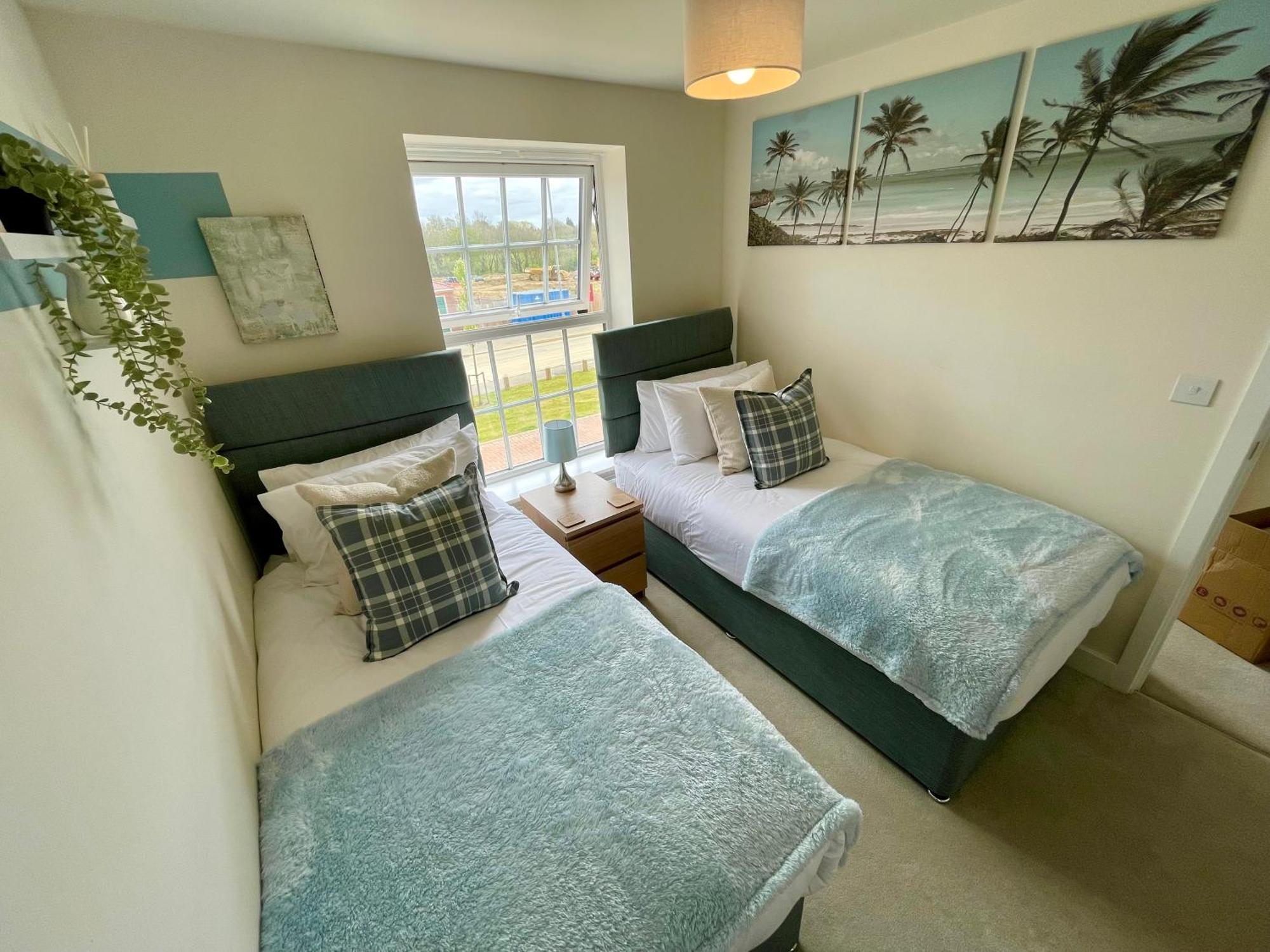 3-Bedroom Luxury Stay With Free Parking Market Harborough Εξωτερικό φωτογραφία